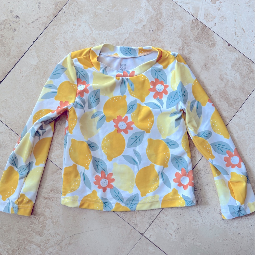 Girls rash guard 2T